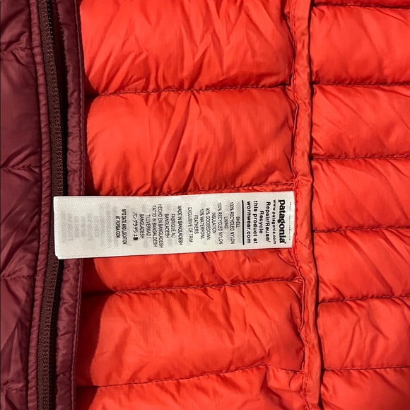Patagonia down sweater- oxide red size S - Picture 4 of 5